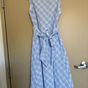 Anne Klein Blue and White Sleeveless Midi Dress
